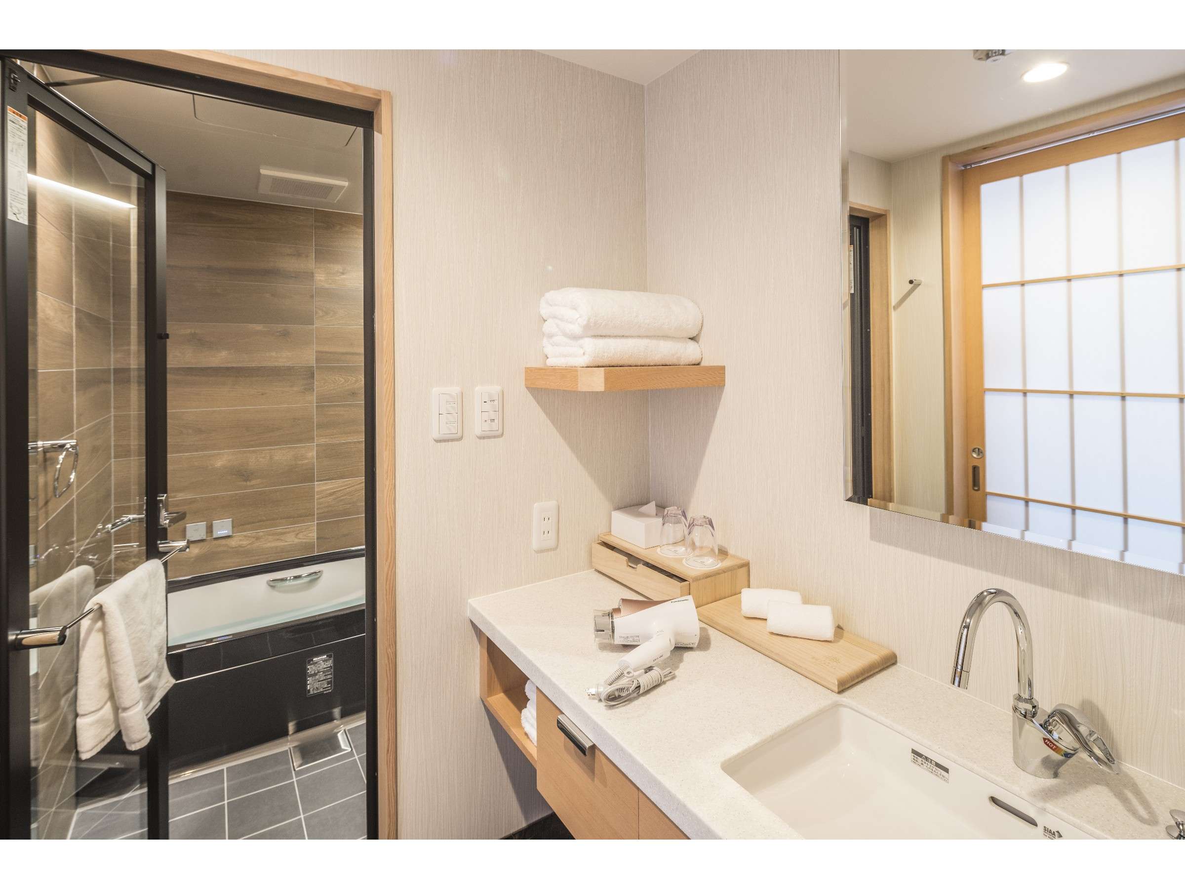 Premium& Delux all Jet bath with shower