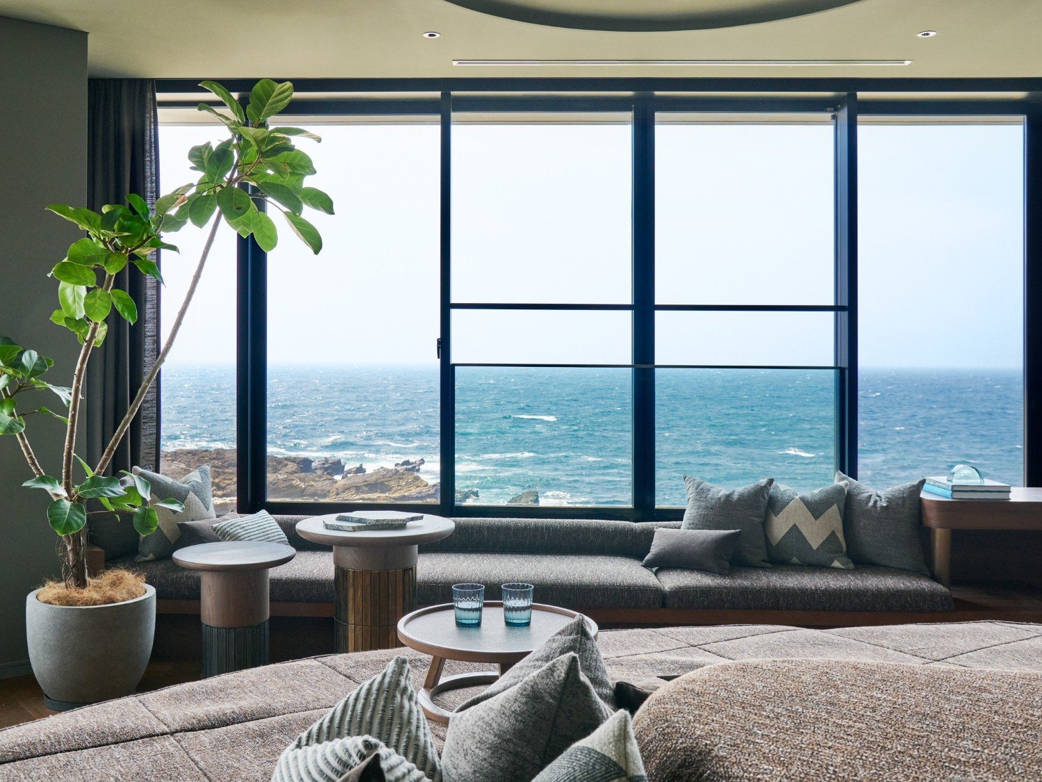 �ӂӃI�[�V�����v���~�A���X�C�[�g