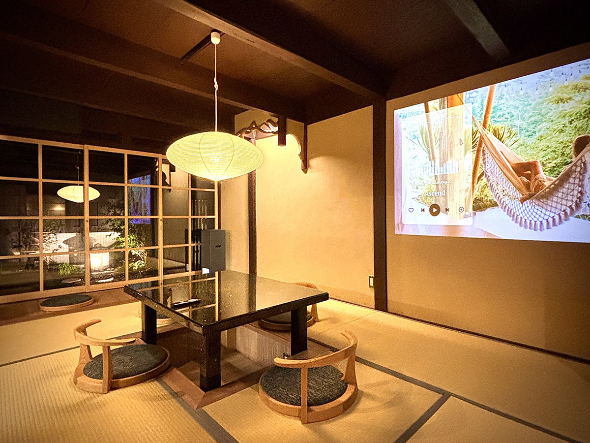 Ey1KF~zĵ闎̂ł났ivWFN^[j