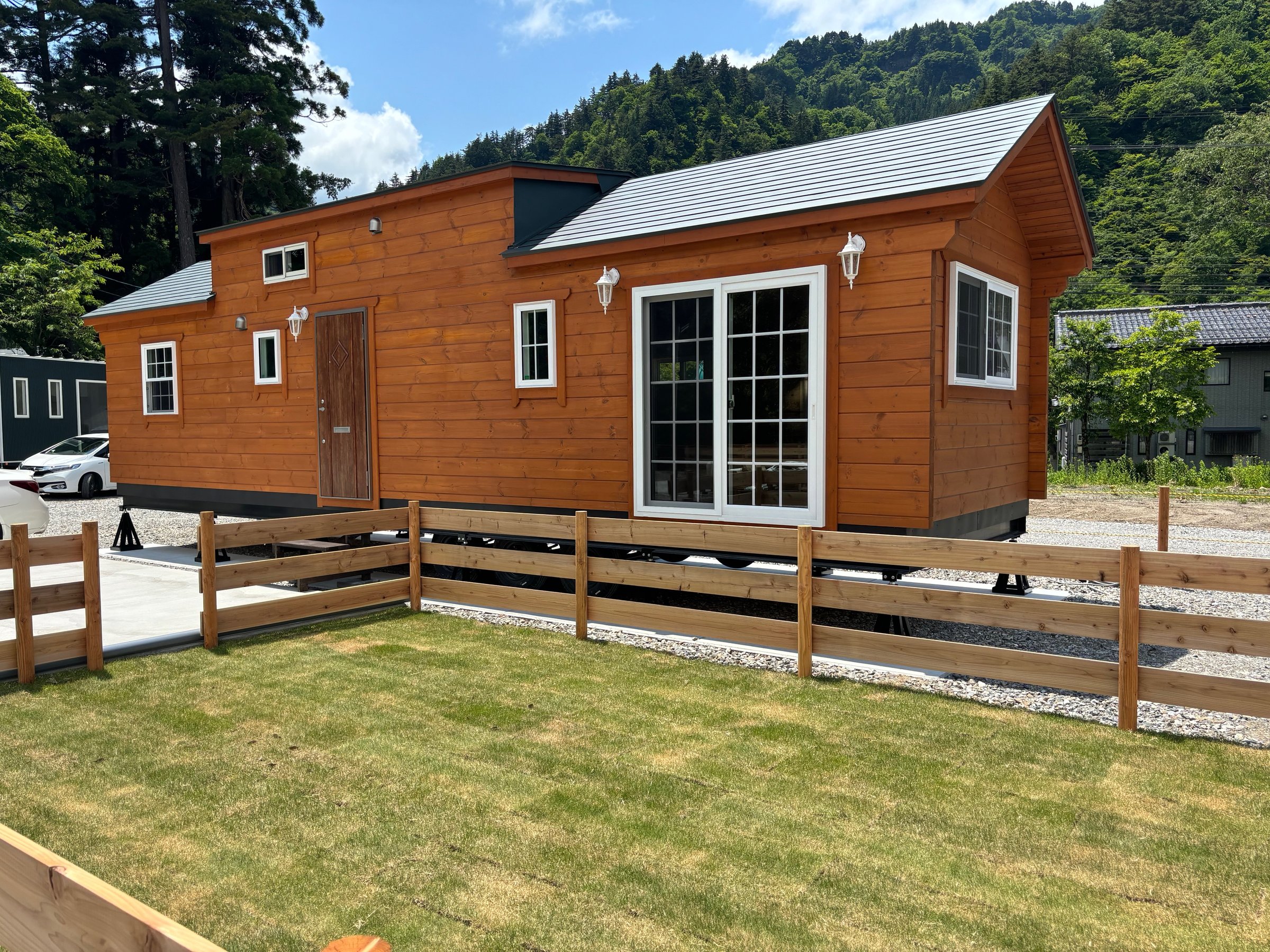 ���O�g���[���[�O��