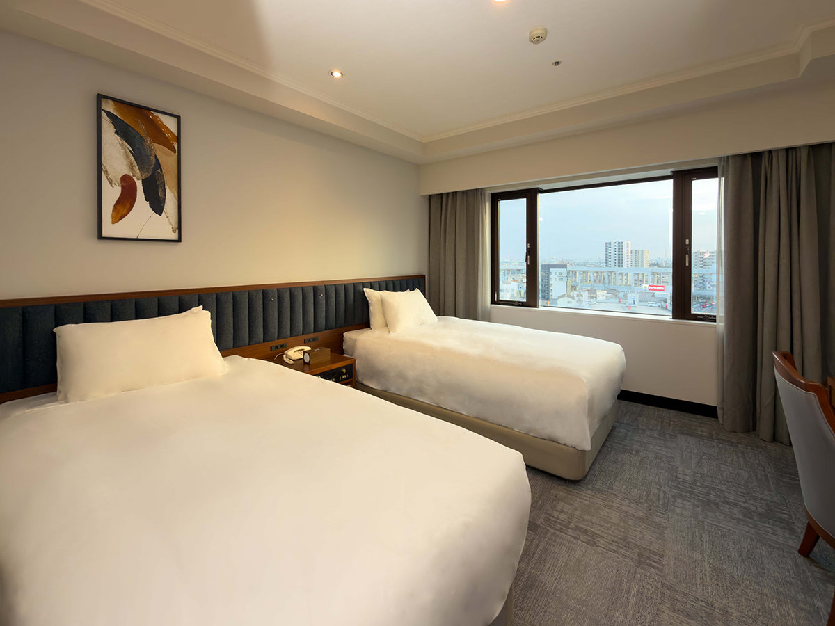 �y���j���[�A���q���z�X�^���_�[�h �c�C���@24���ā@1100�����~2030�����x�b�h2��