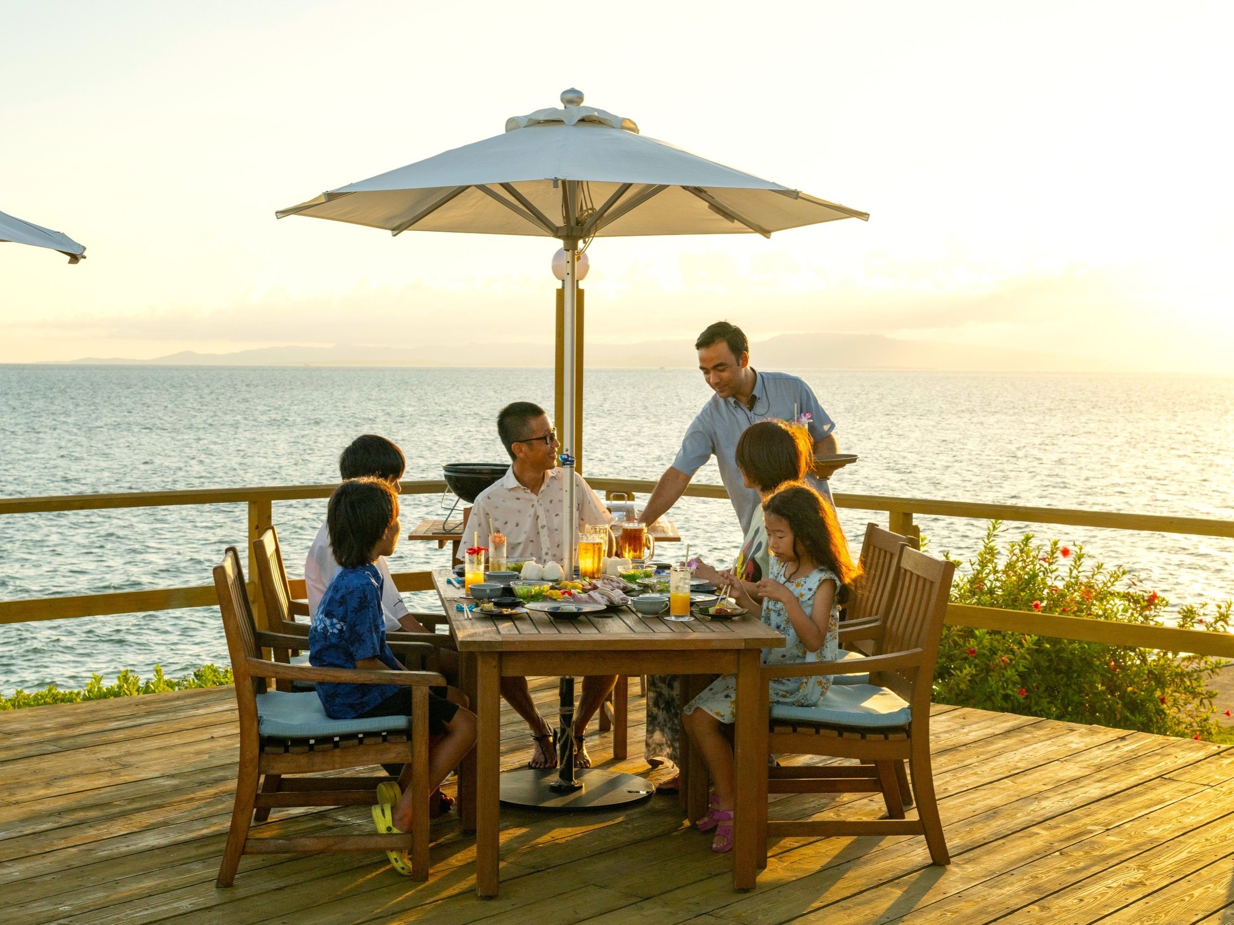 �r�[�`�T�C�hBBQ�i�����`�E�f�B�i�[�j