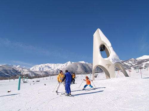 ̒rXL[̖uQflCBrMi[t@~[AE҂CCyI