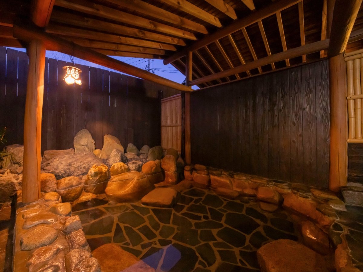 �����ނ�ɕ�܂�Ȃ��疡�키�A��������̉��₩�Ȗ����B