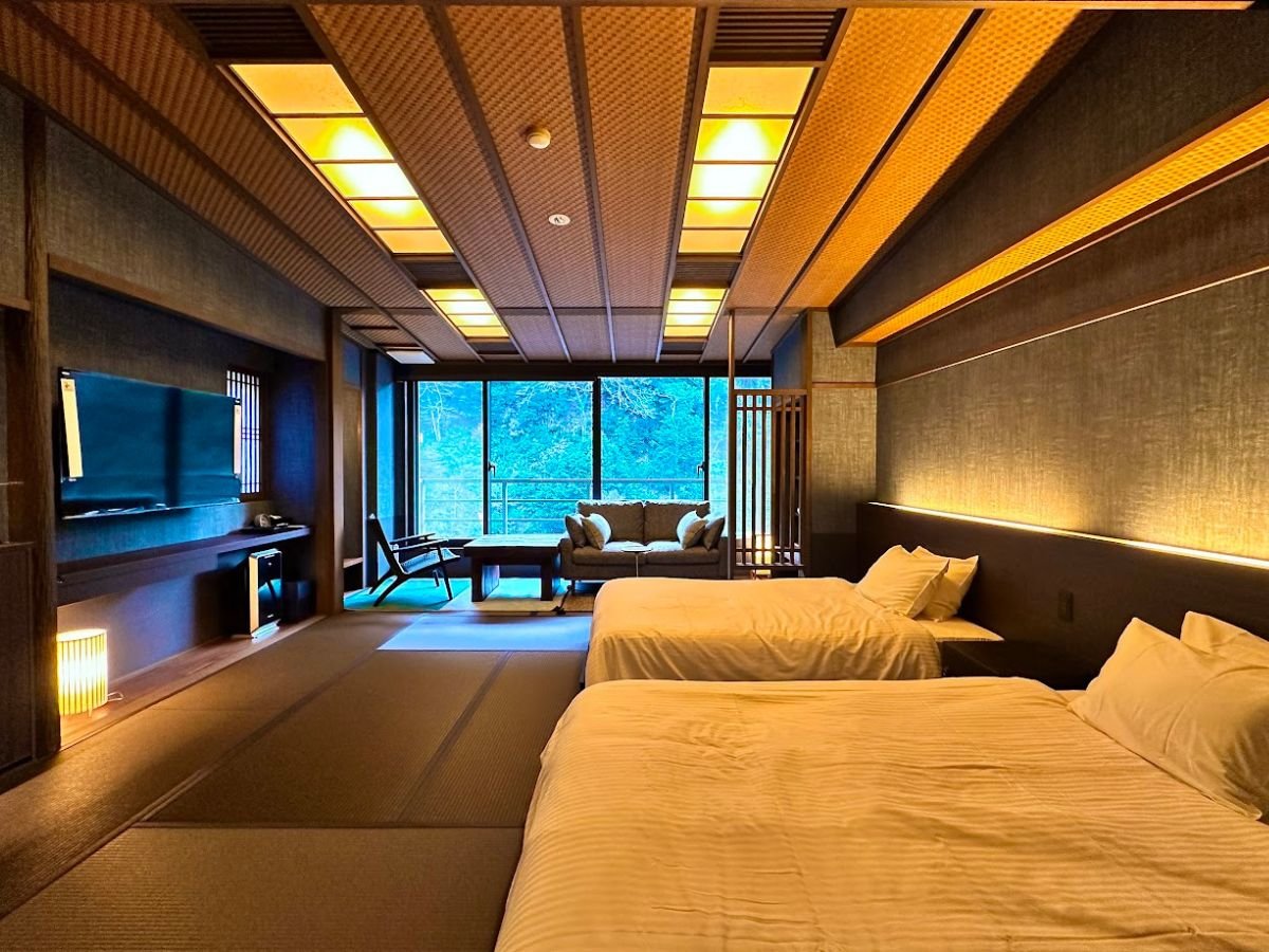 �ʊ�FU-IN �f���b�N�X�c�C��