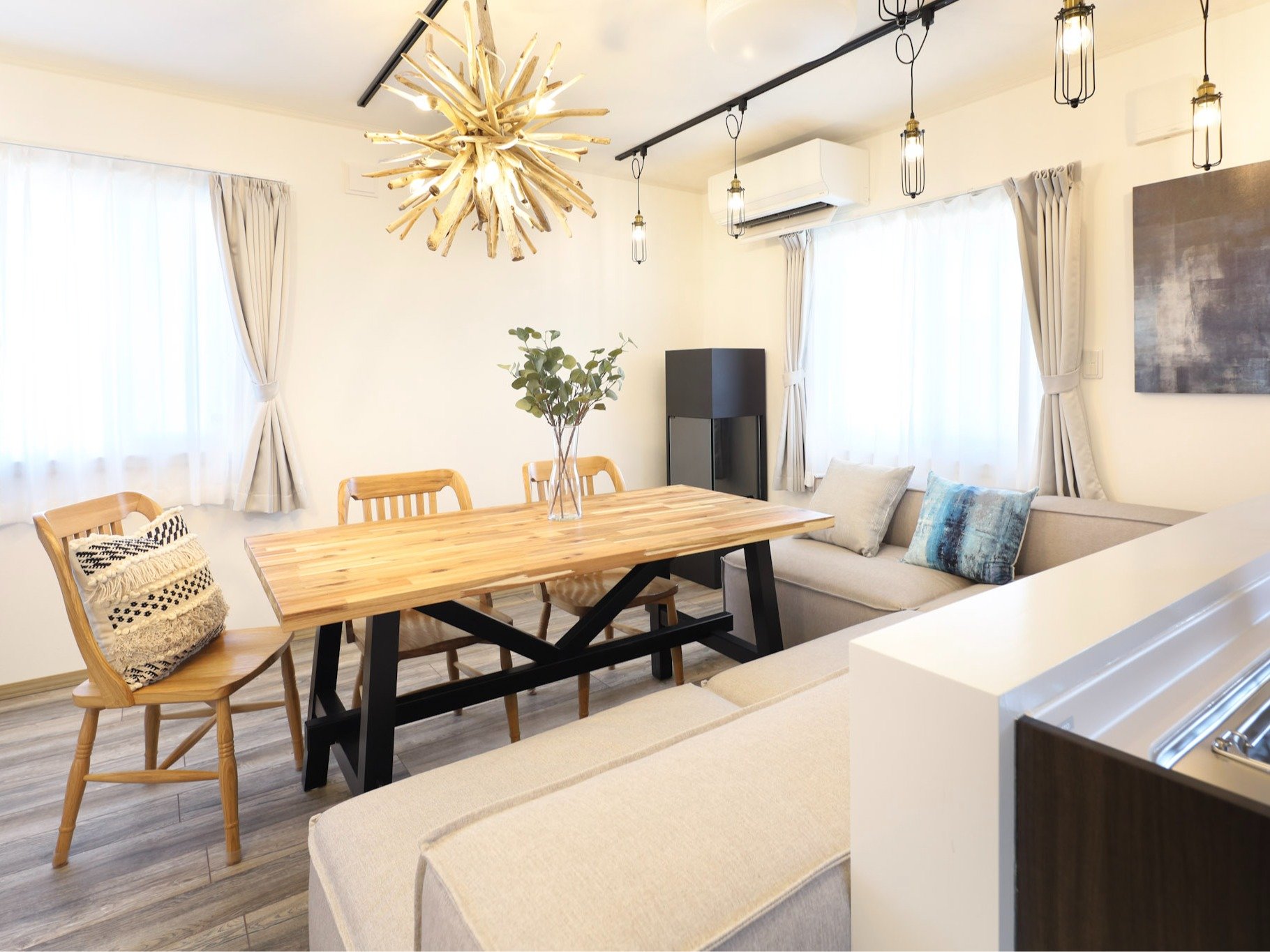 ���r���O&�_�C�j���O