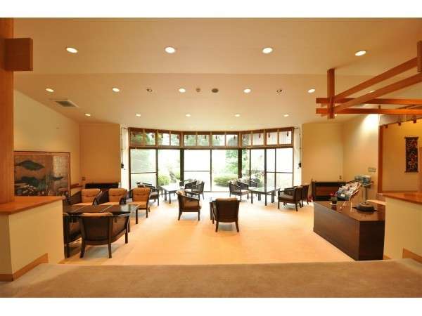 �؁X�̗t�C��Ɩ쒹�̖������S�n�悢���r�[�@