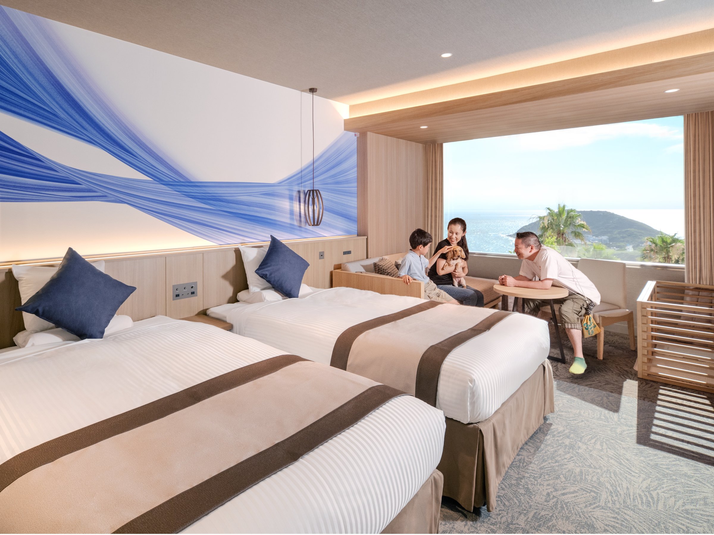 ��2025�N7��25��NEW OPEN���h�b�O�t�����h���[���[��