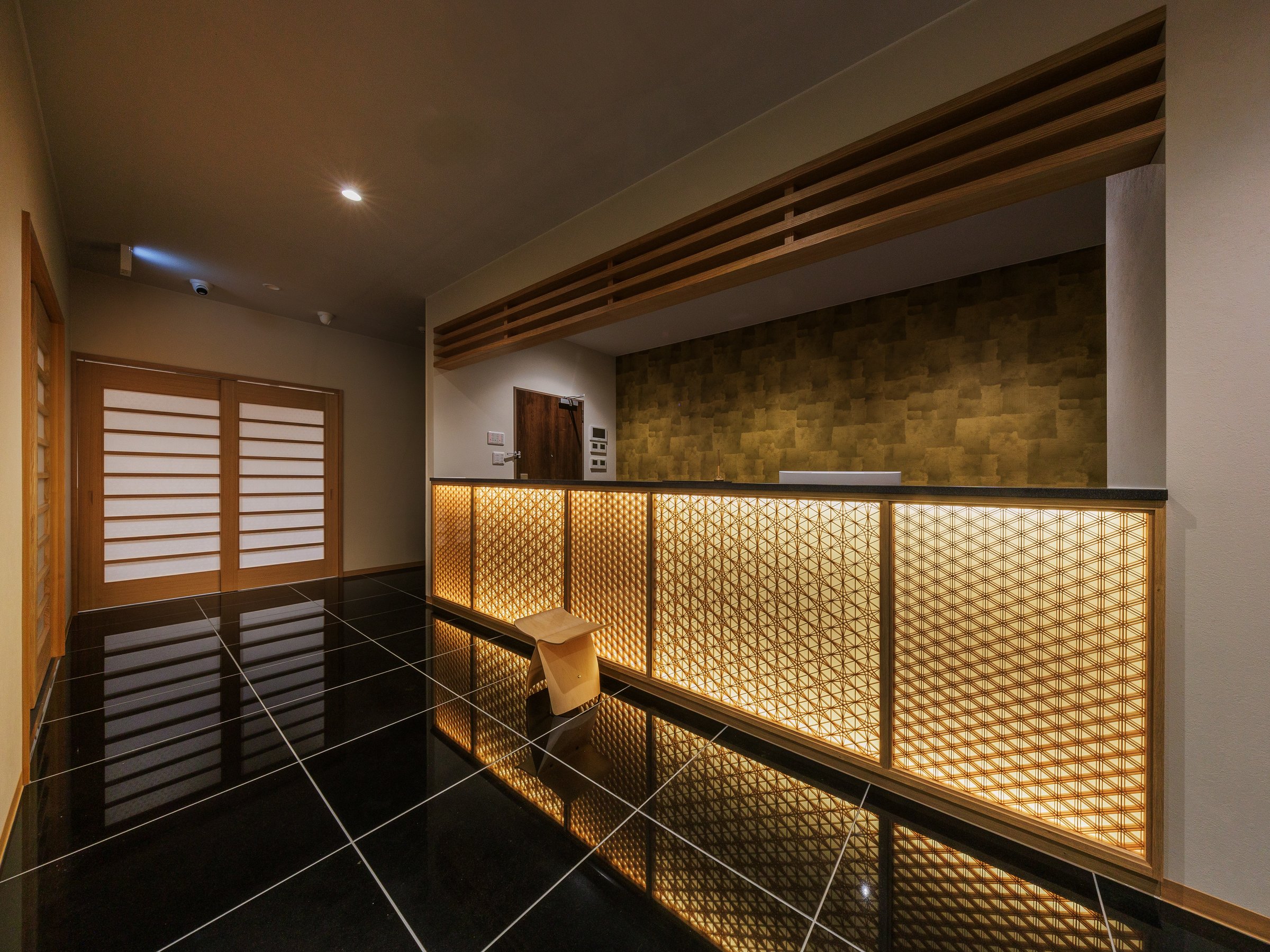 �G���g�����X