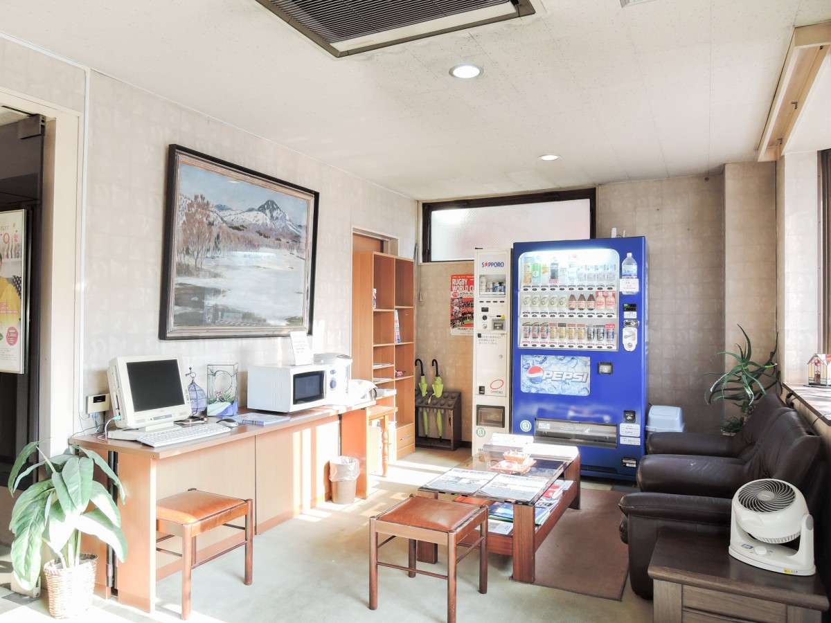 *�y�ٓ����z���r�[