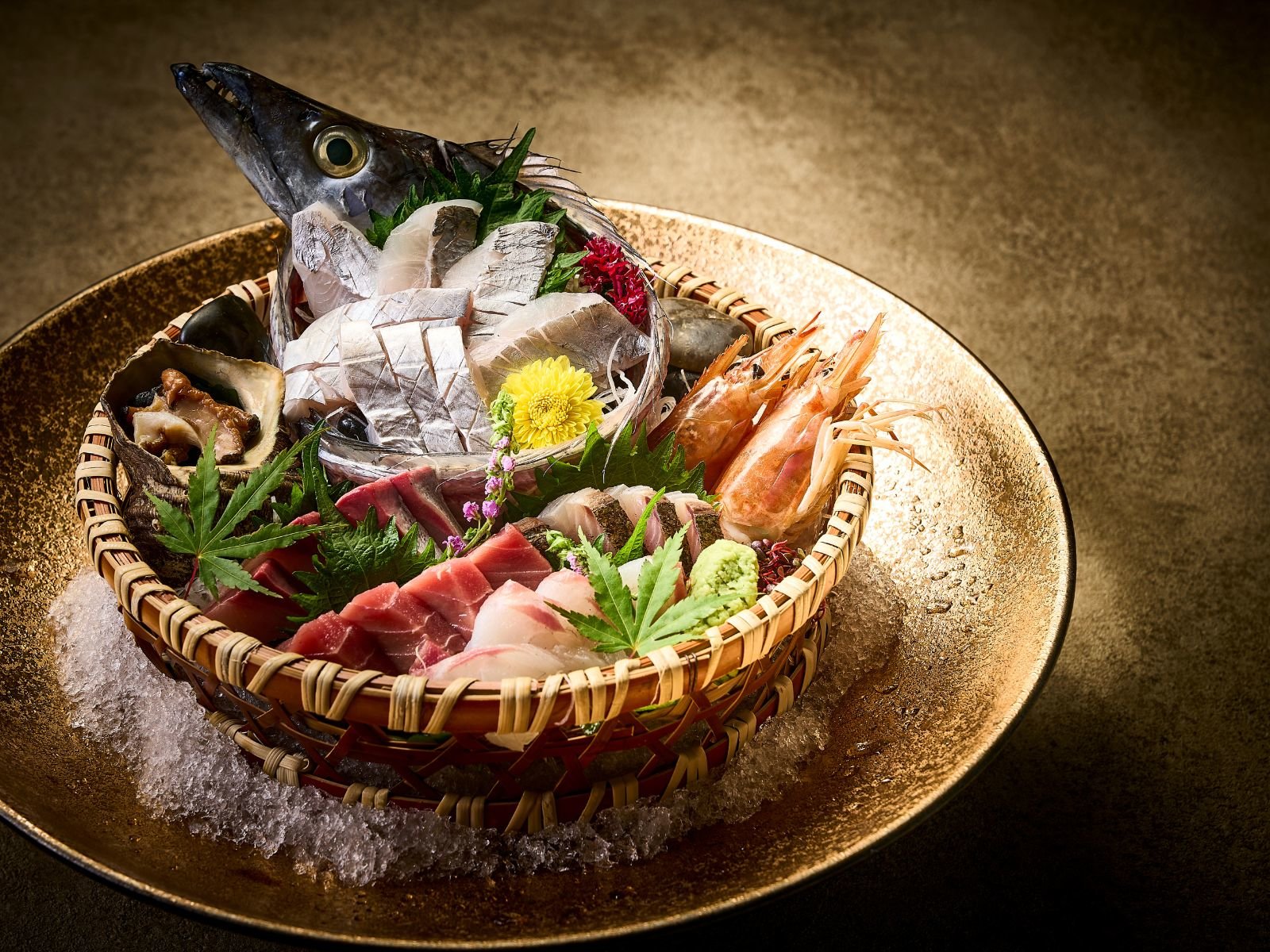 �y�M����z�u�l�ꂽ�āv�̋���͏Ă��Ă��h�g�ł��u�����́v��������قǂ̒e�͂Ǝ|���B