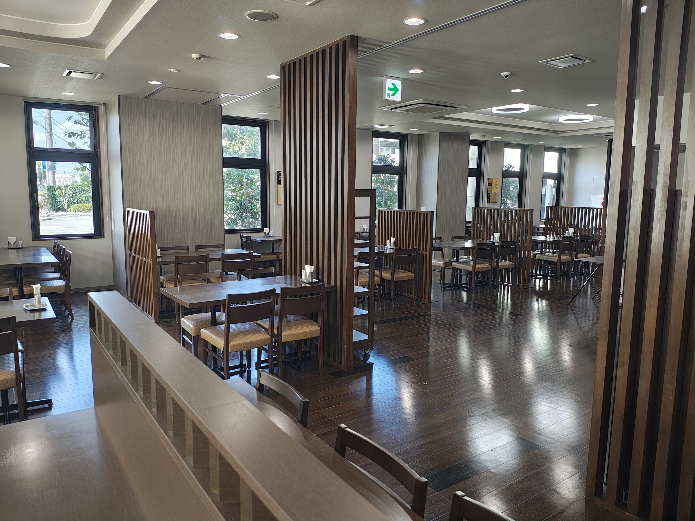 ���X�g�����z�[��