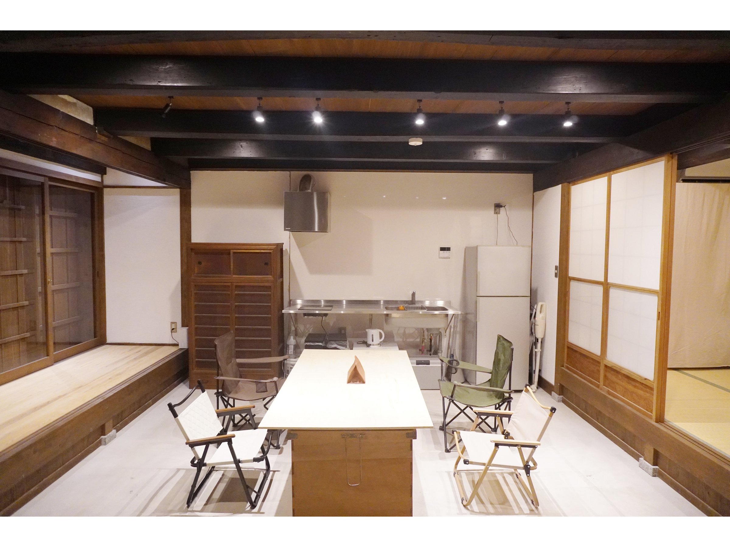 �L�b�`���X�y�[�X