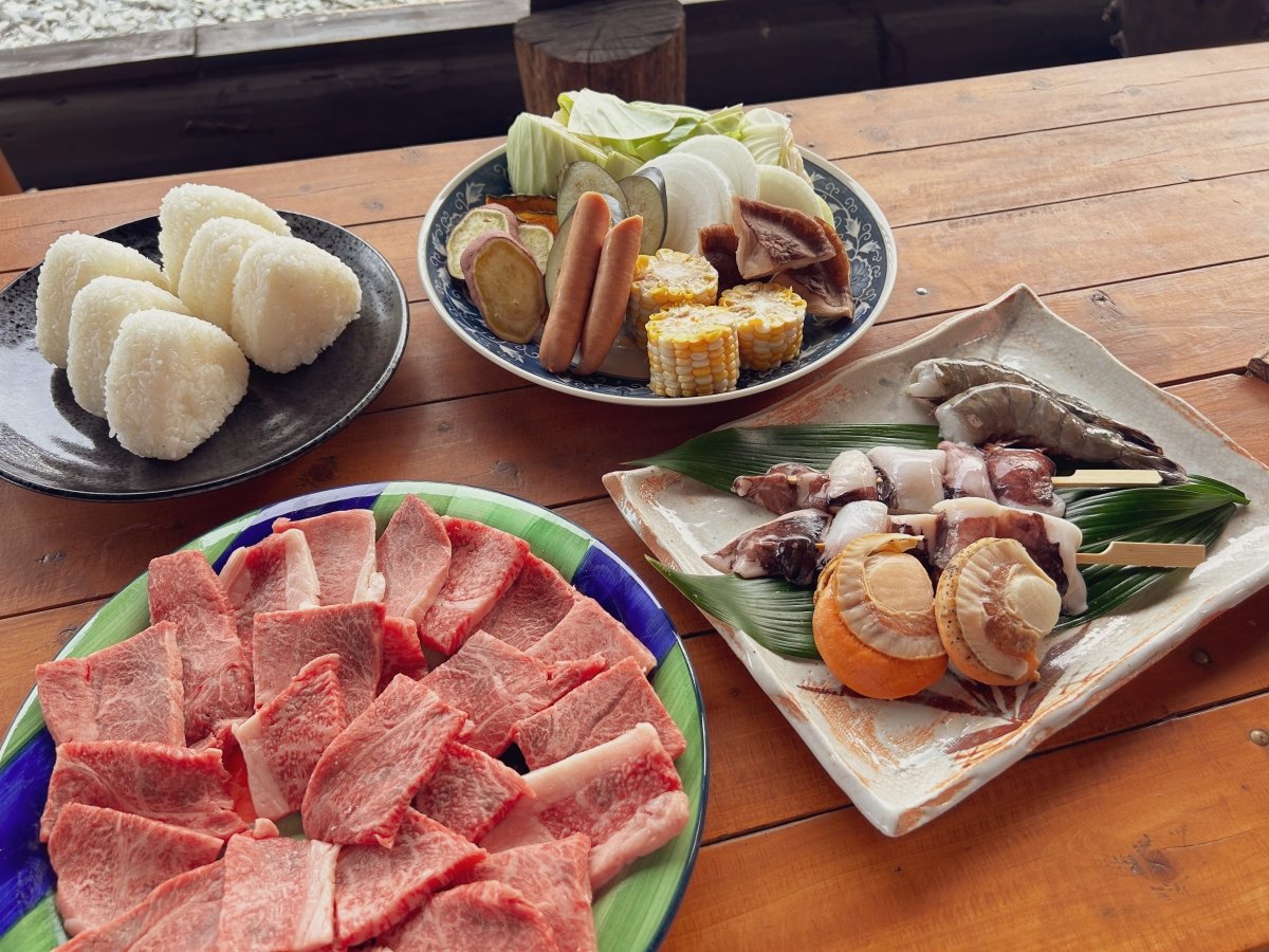 *BBQ�I�G�߂̎��ƍ͔|��؁~�����~�C�N�����\�I