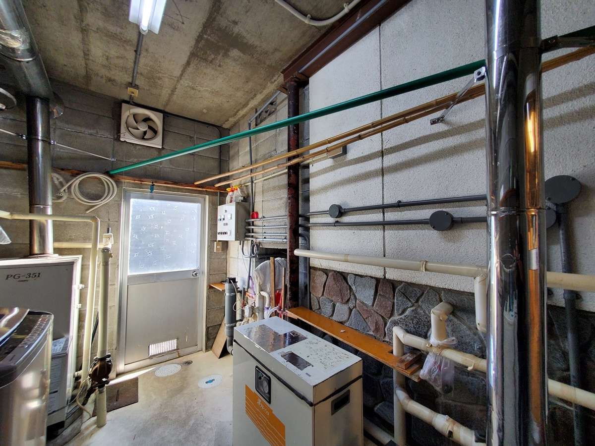 �X�L�[�̌�ɂ́A�������������p���������B�O����ł��o����ł��ĕ֗��ł��B