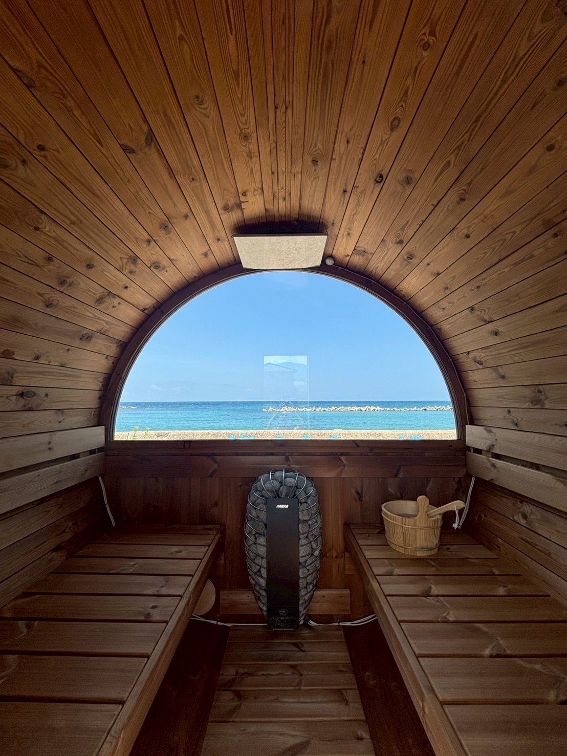 �g������̊C����]�ł���T�E�i������܂��B