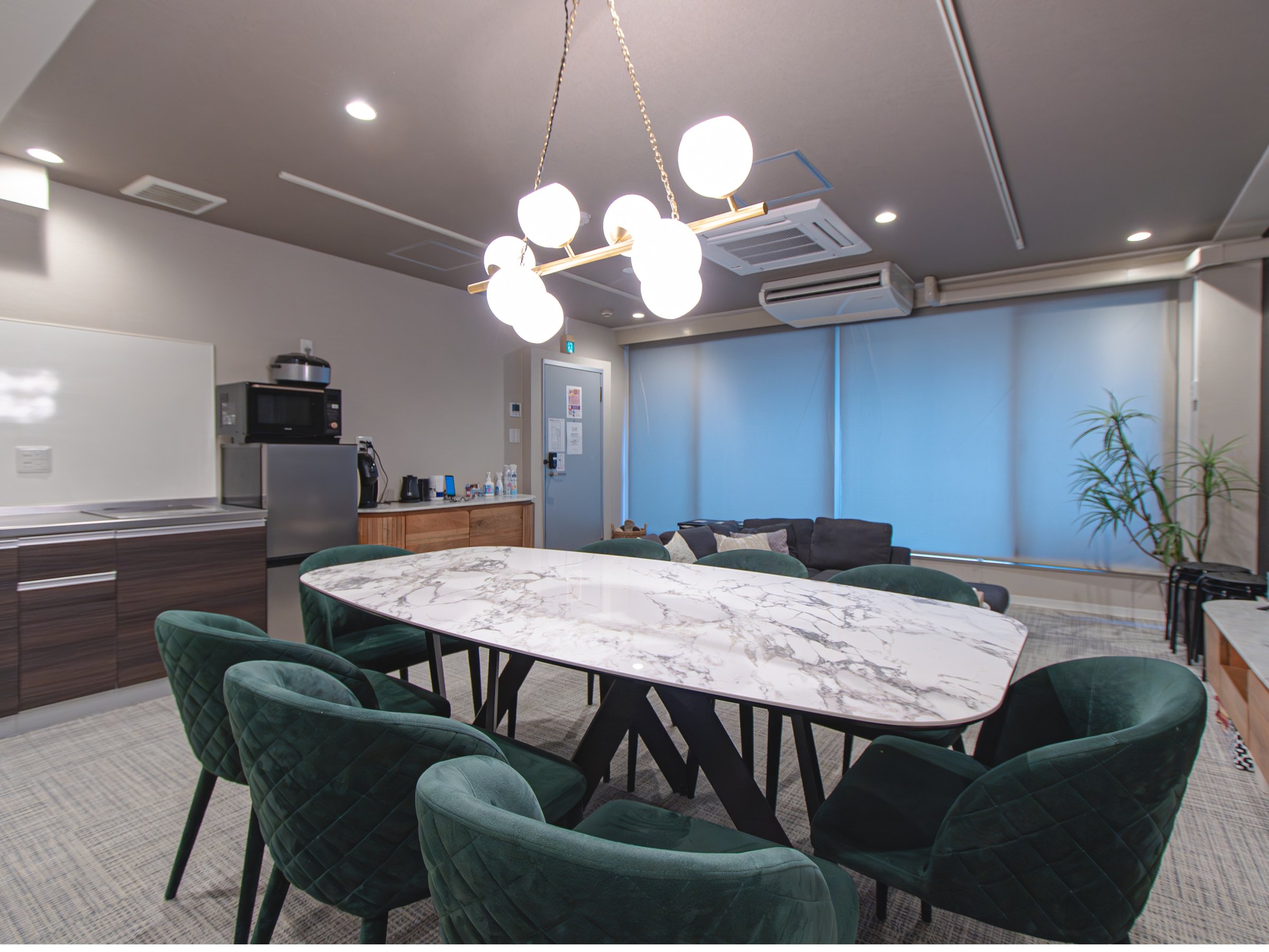 Room601|�_�C�j���O�G���A