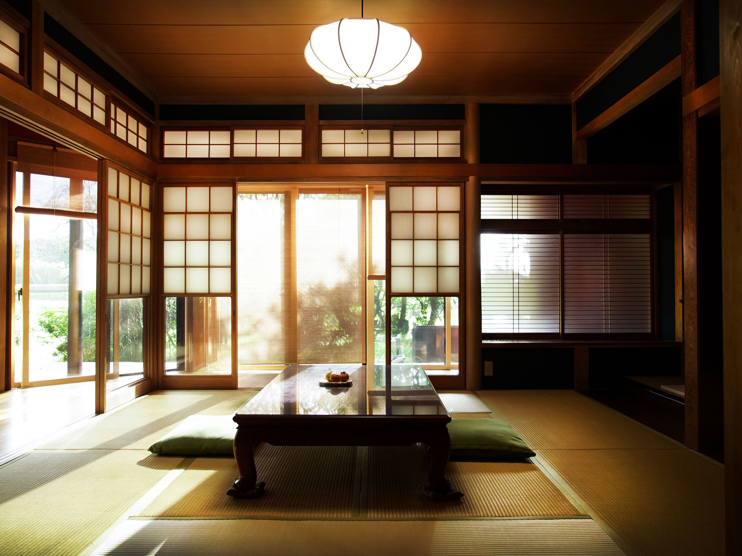 ���邢�����������݁A�������Ƃ������Ԃ����߂������������܂��B