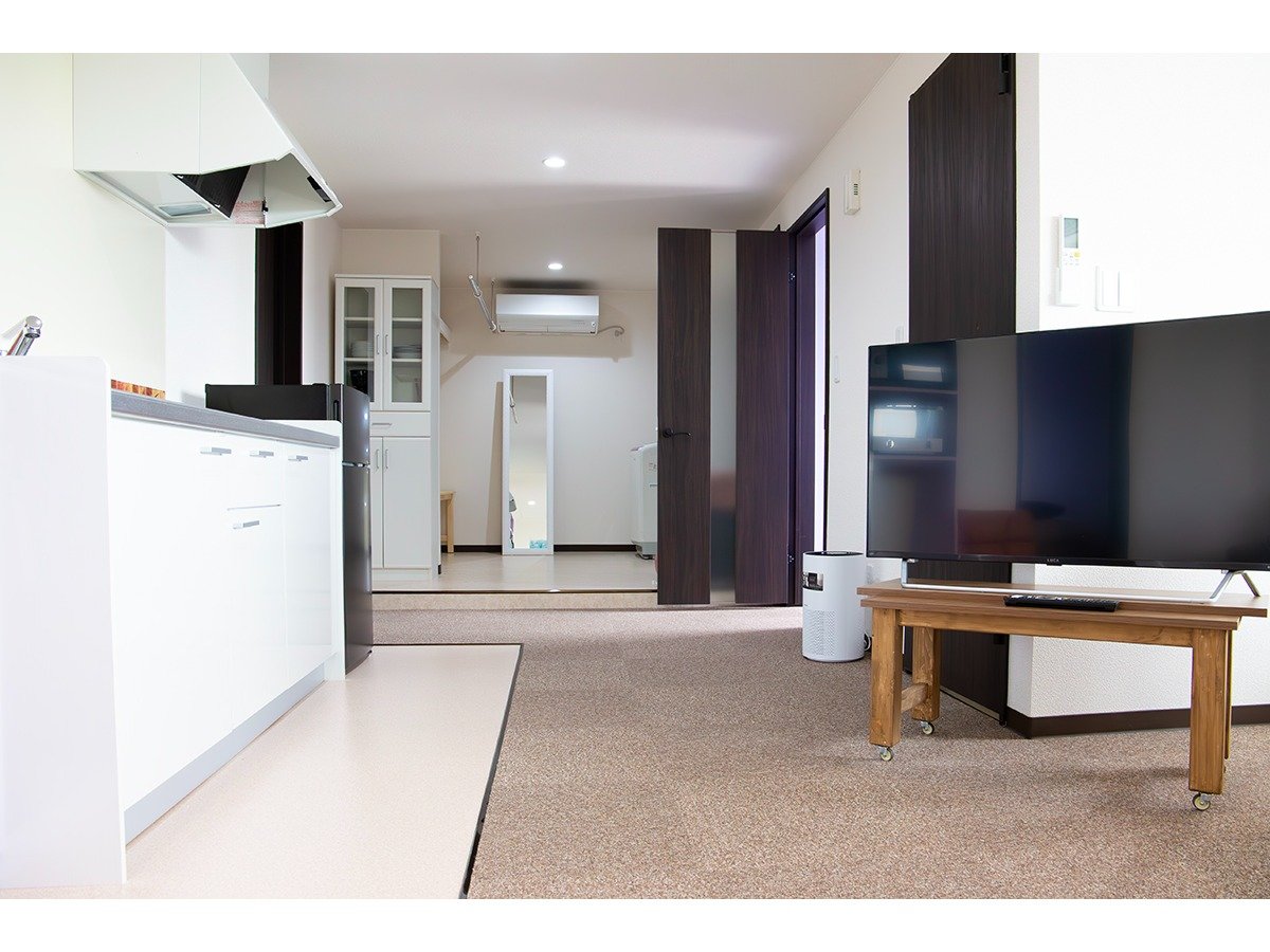 ���r���O1