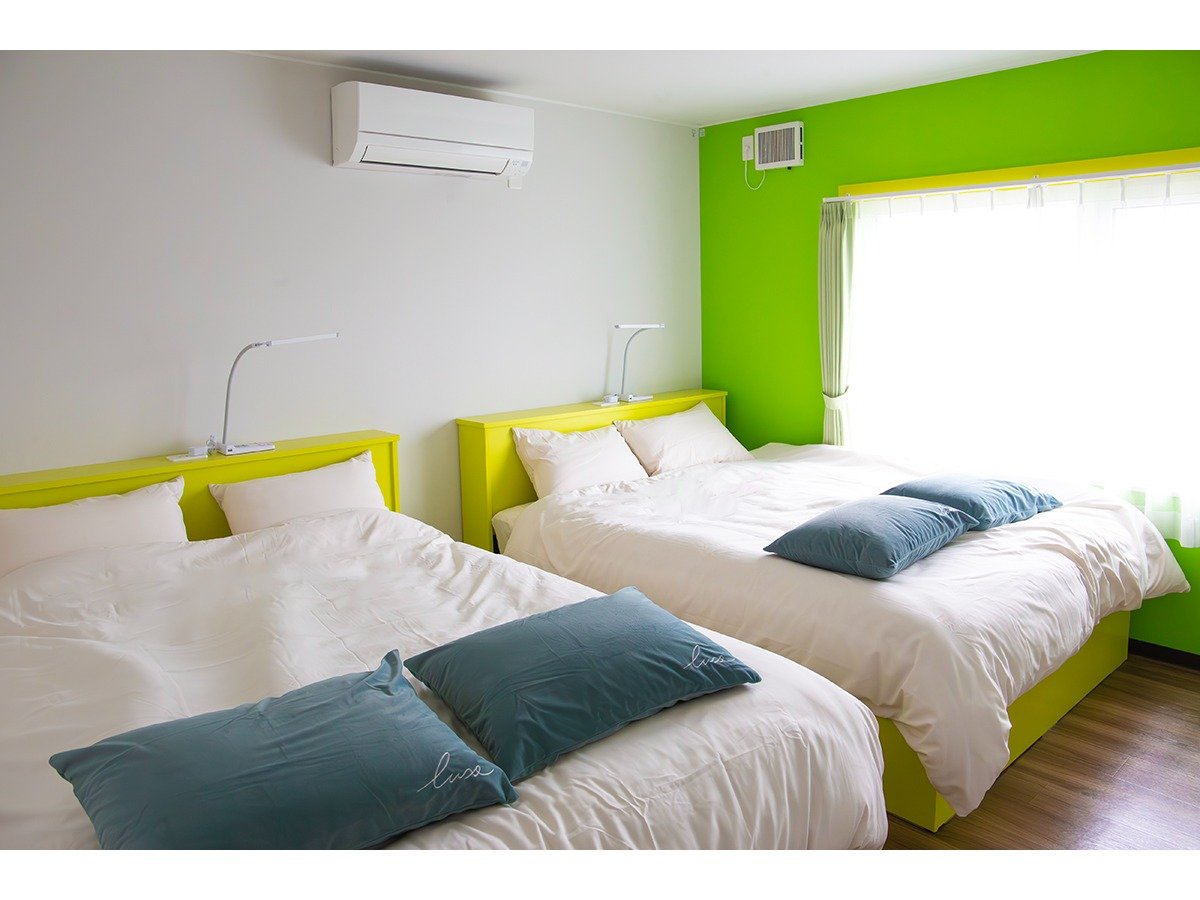 room2�@�x�b�h���[���_�u���x�b�g�Q��