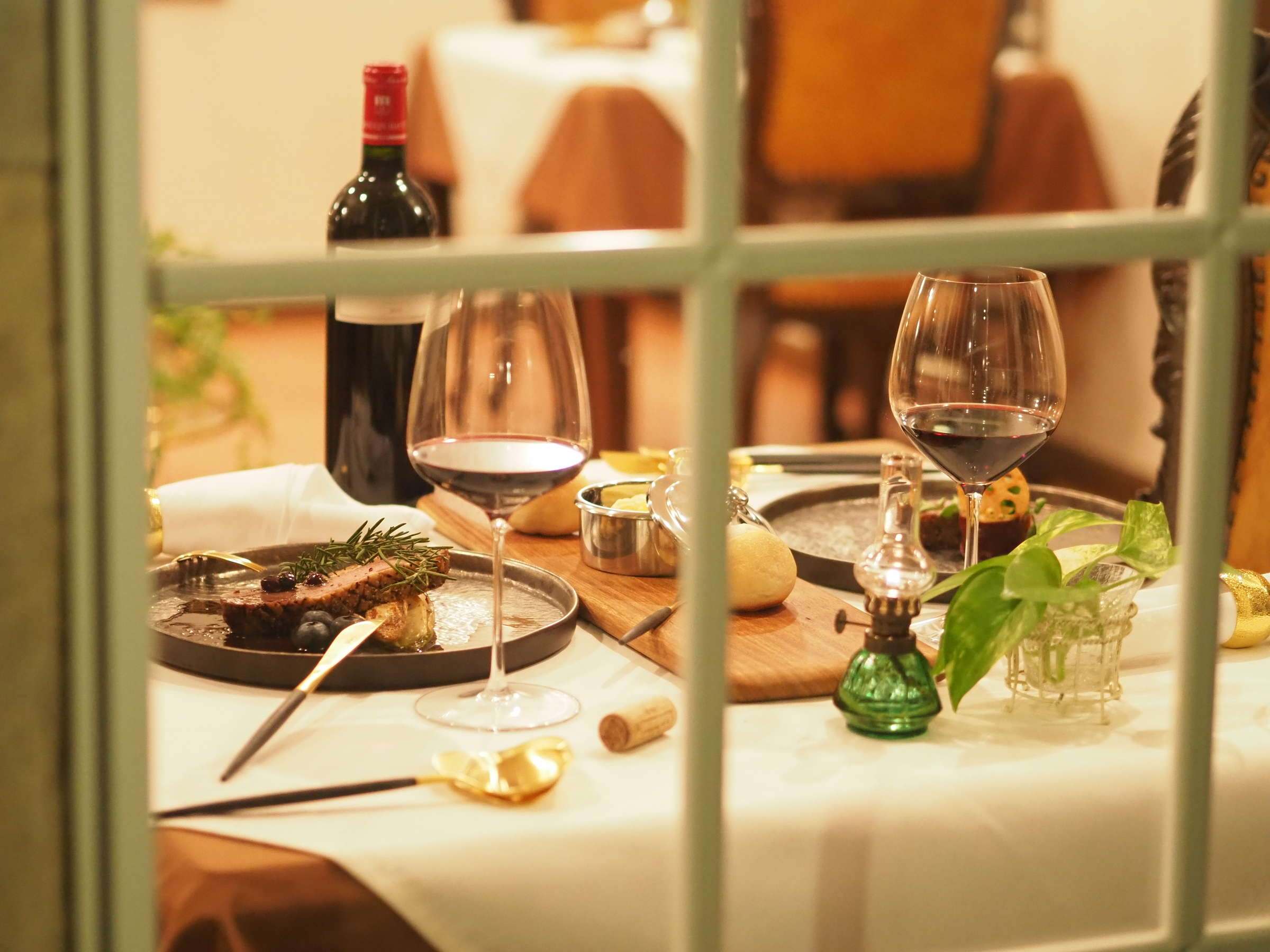 �G�߂̃t�����`�t���R�[�X