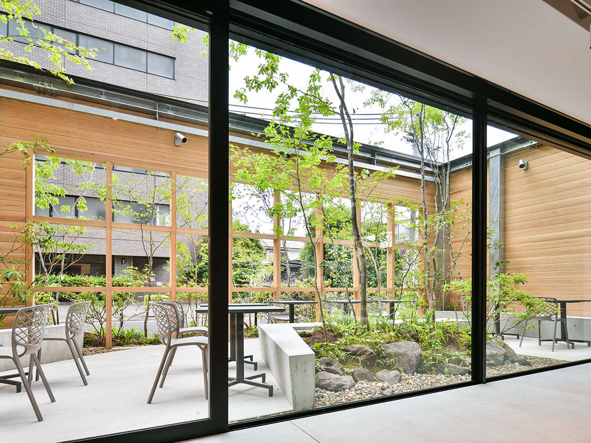 ���E���W�e���X��