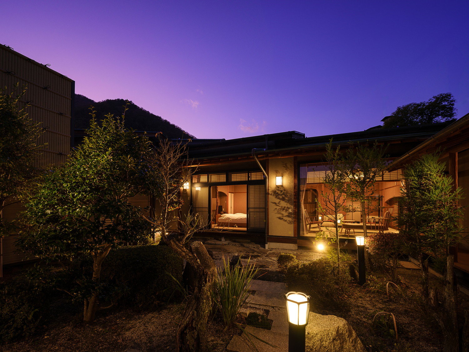 �y�n�C�N���X�z����t������^�C�v�i�M�o���j 107 ���~�@***�։���***