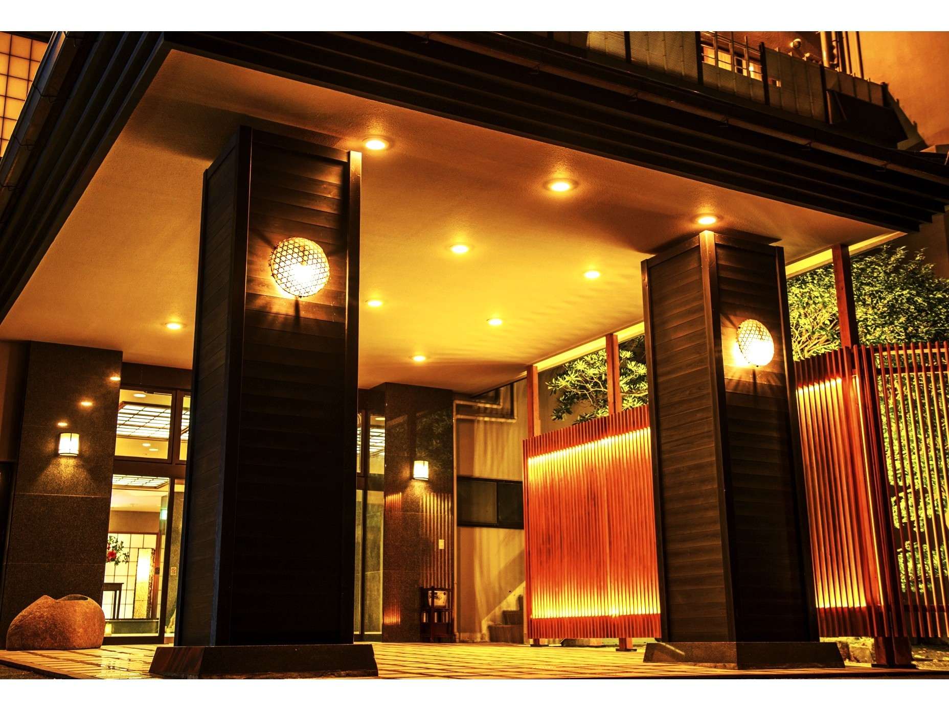 ���ʌ���