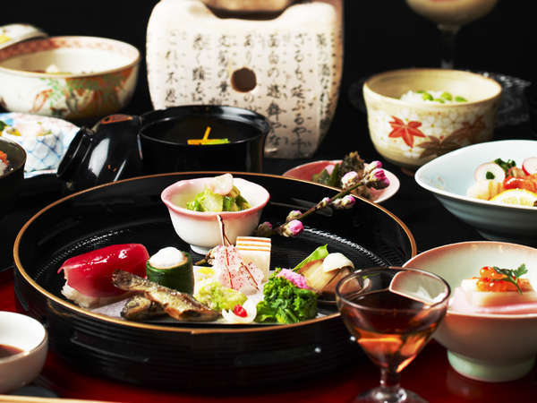 �y�{�̋���ȁz���@���{�̌b�݂��ӂ񂾂�Ɏ�����A���s�̒n�����ł��邾���g�p���Ă���܂��B