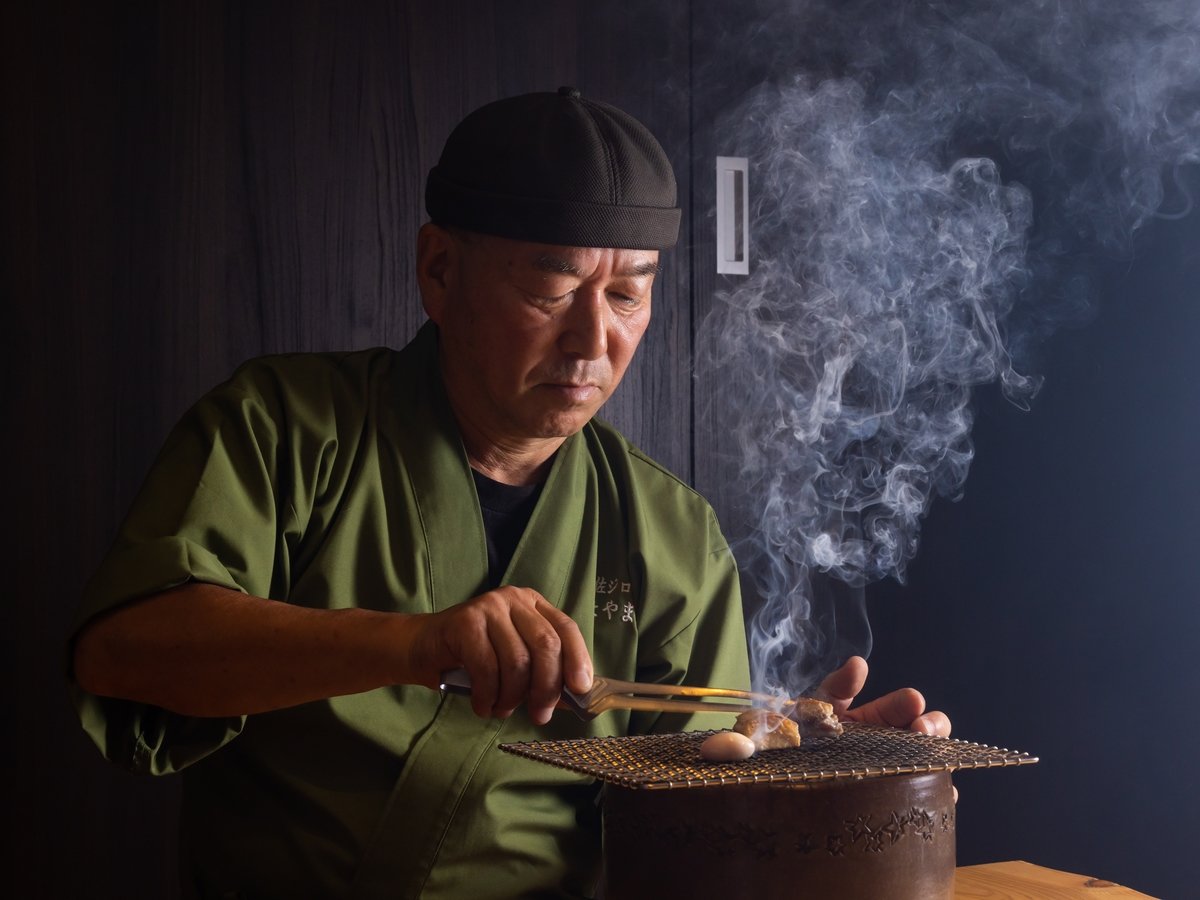 �E�y�[�H�z10���ʂƖ��ς܂ł͑叫�����q�l�̖ڂ̑O�ŏĂ��Ă��M�ɒ񋟂������܂�