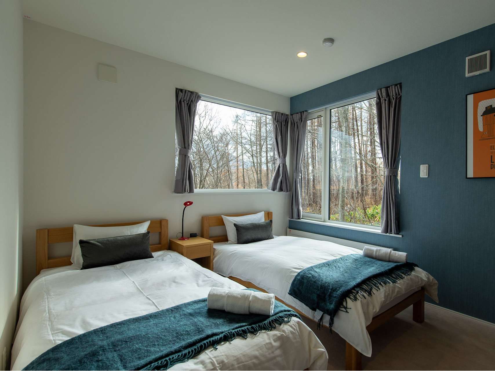 �x�b�h���[��