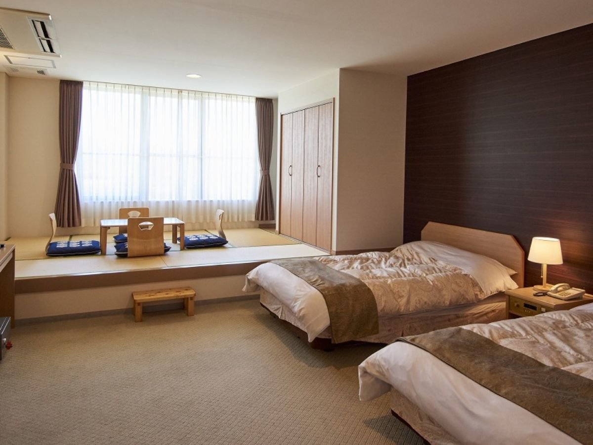 yS։zX^_[ham32m21`4lam