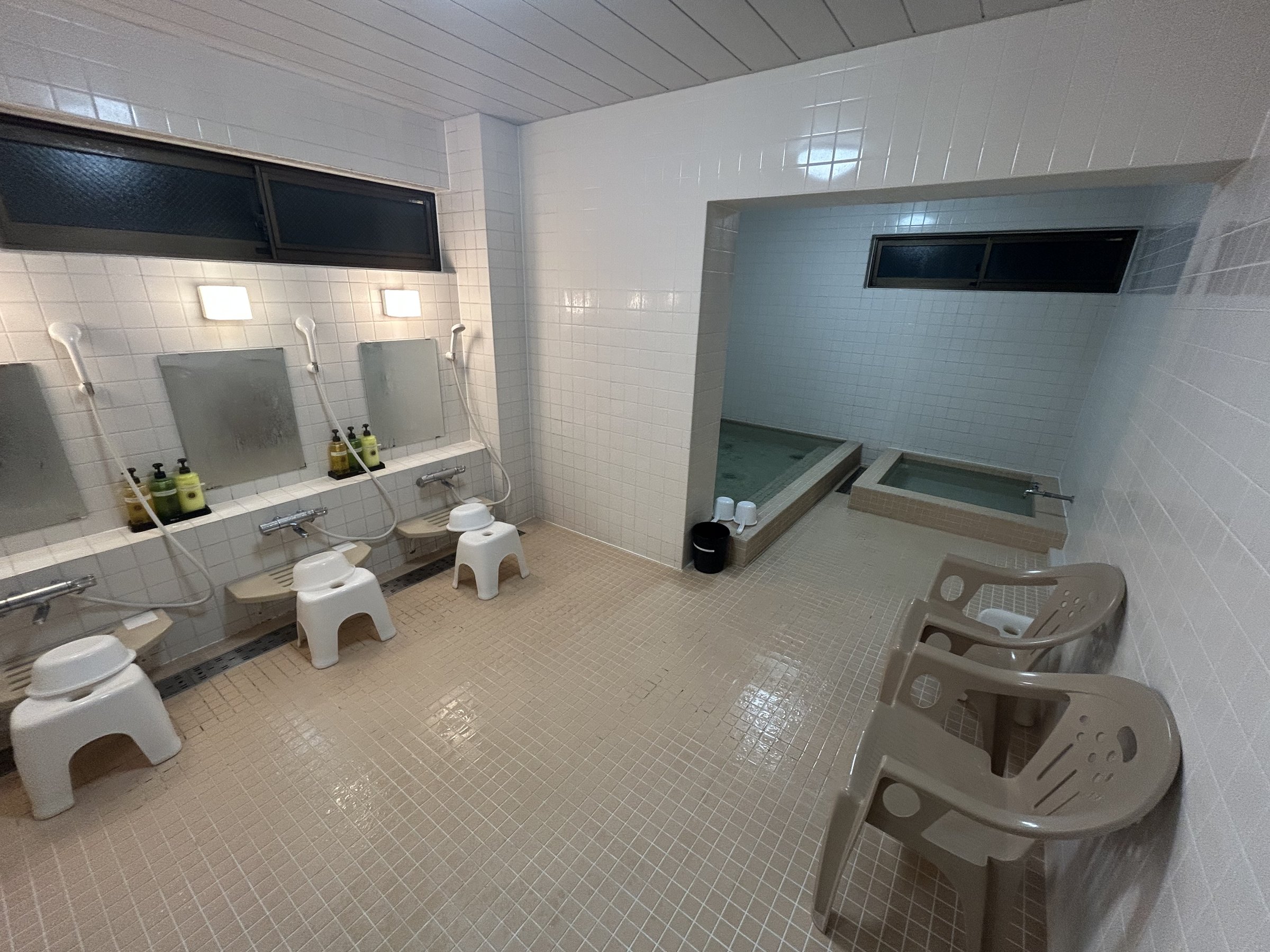 �j���T�E�i�t������