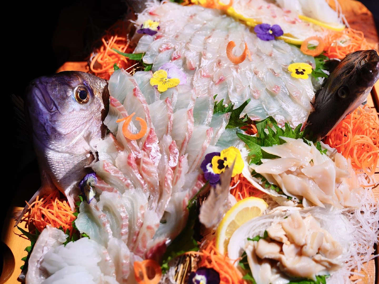 �O�͘p�ƈɐ��p�ň�܂�鎊���̐H��