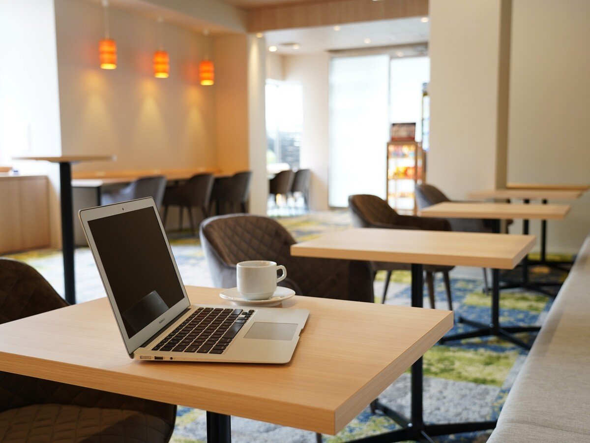 ���h���Ґ�p���E���W��