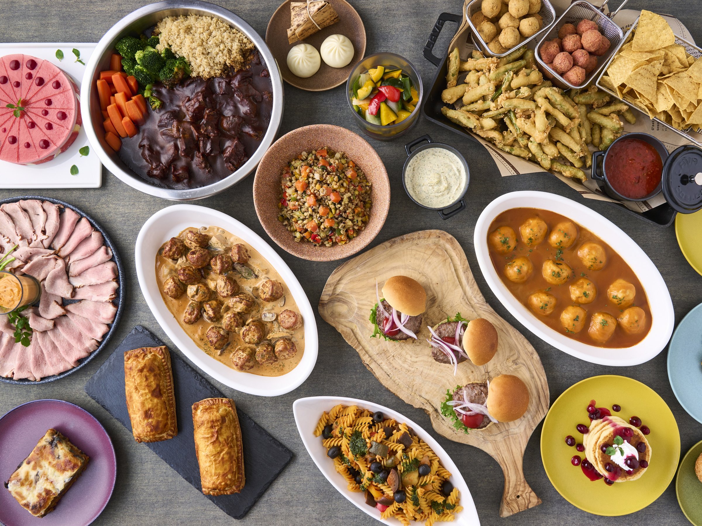 4/1�` Dinner Buffet Image