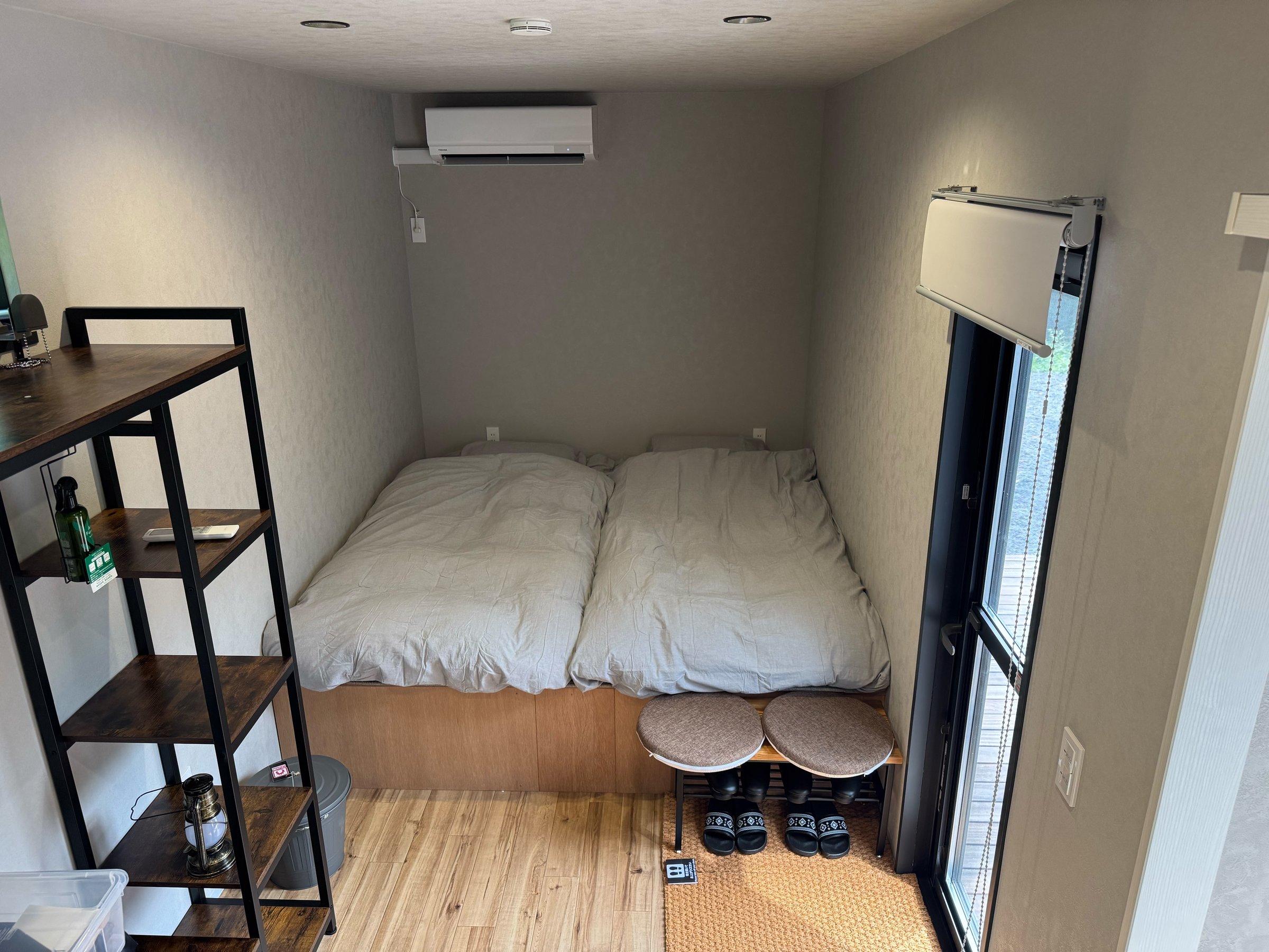 ̐Qɂ͊eƂɃ}bgX~2Aixbh~1܂BeוIݒuB