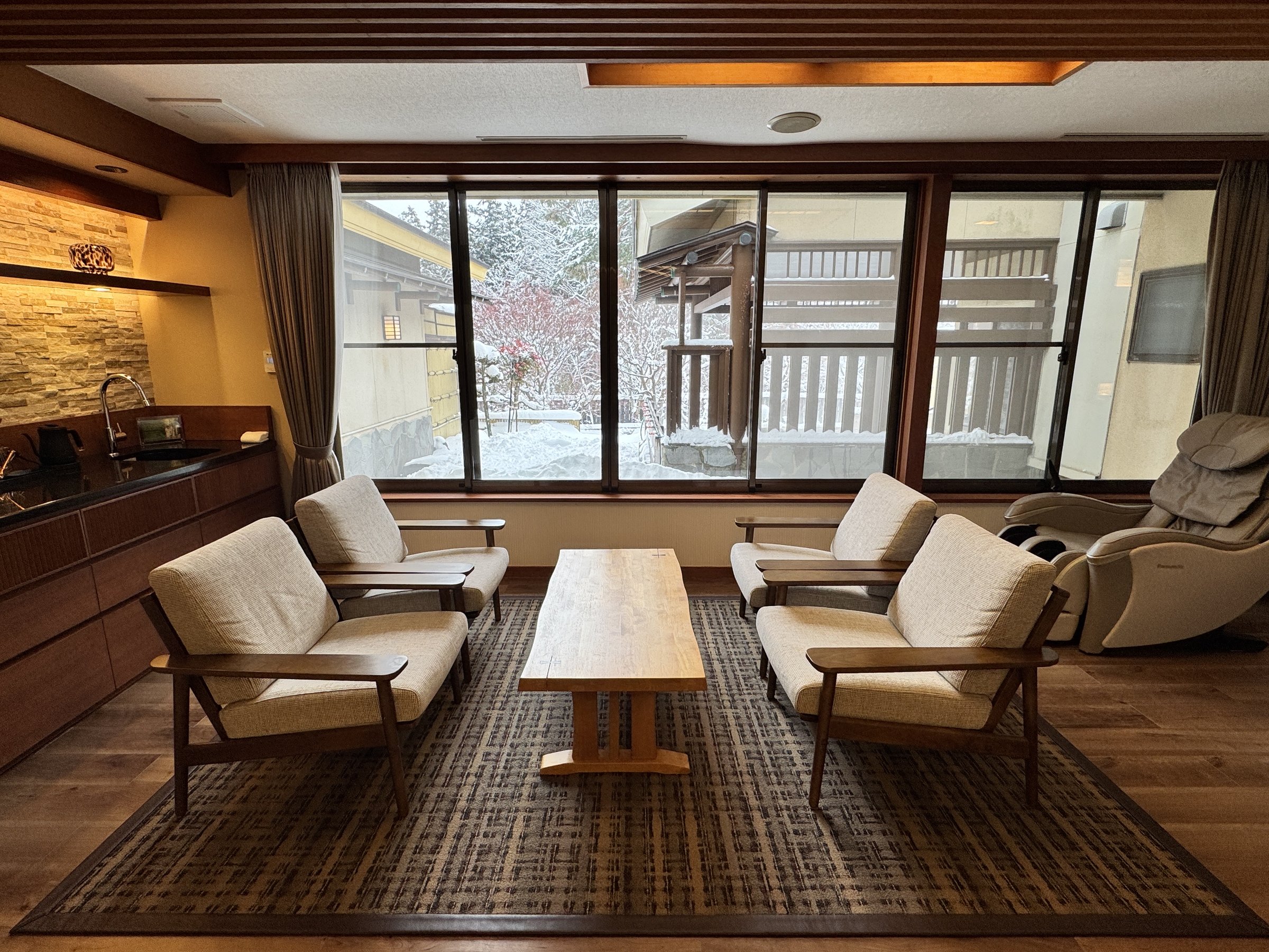 �q�����͏��g�[�łʂ��ʂ�