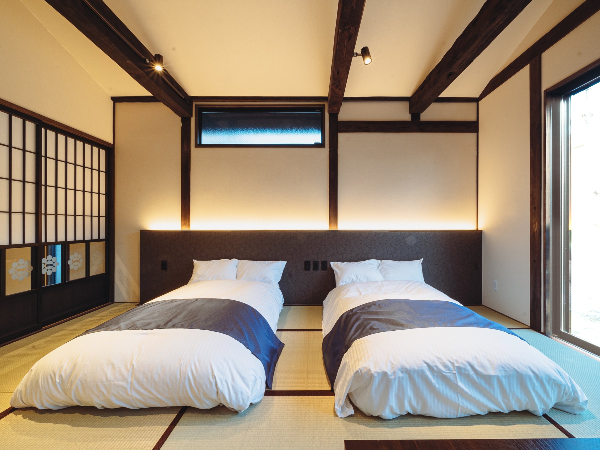 �y�l���̊ԁz