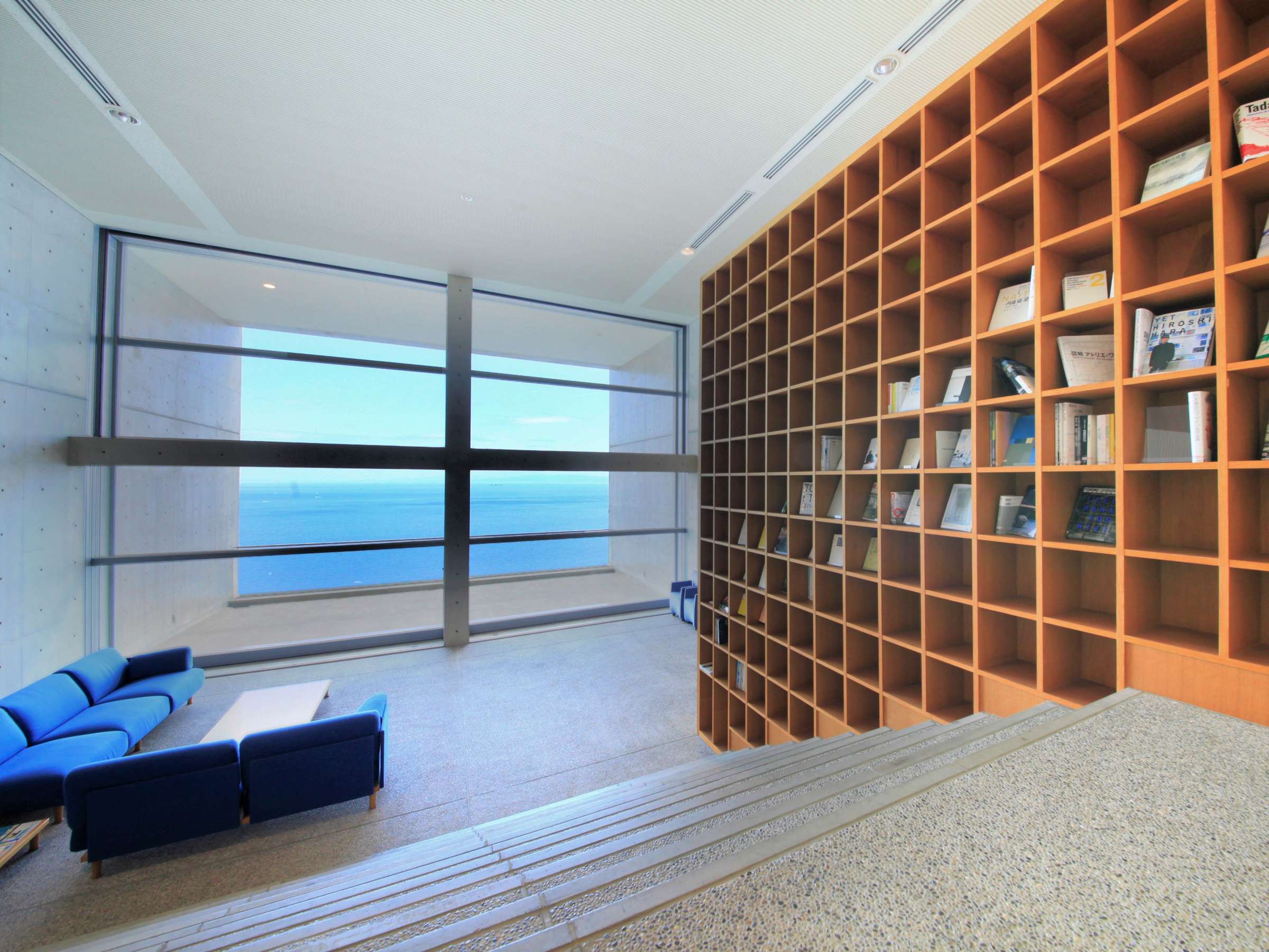 �y���r�[�z���r�[������p���p�m���}�ň�]�B