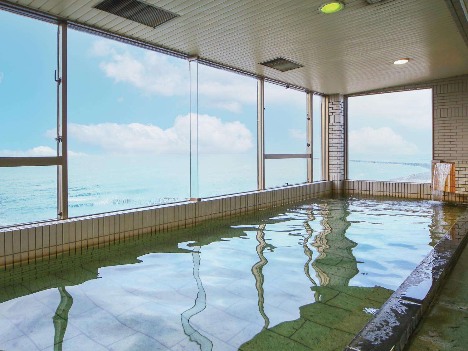 �嗁�ꂩ����A�Y��ȓ��{�C���������������܂��B