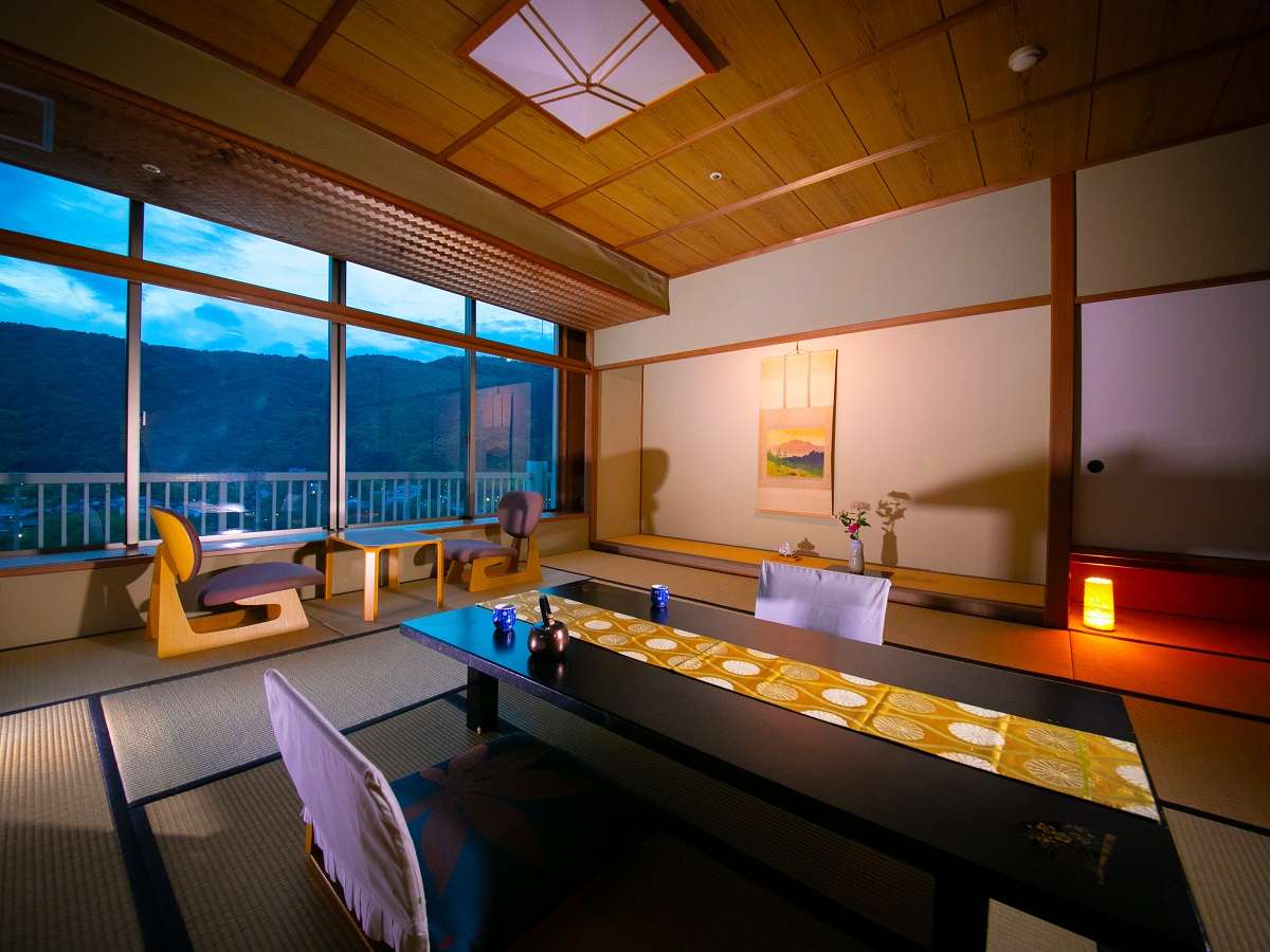 �y�ёы������a�� 12.5��z ���{�O�喼���E�ёы���]�ށw��i�q���x�B�L�������߂���ɂ��������߁�