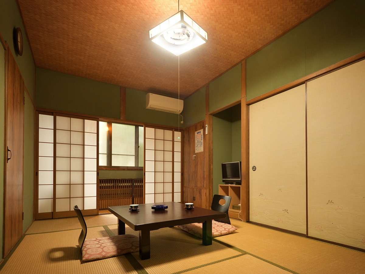 y7.5̘aioXEgCjzǂ͋C悤aB