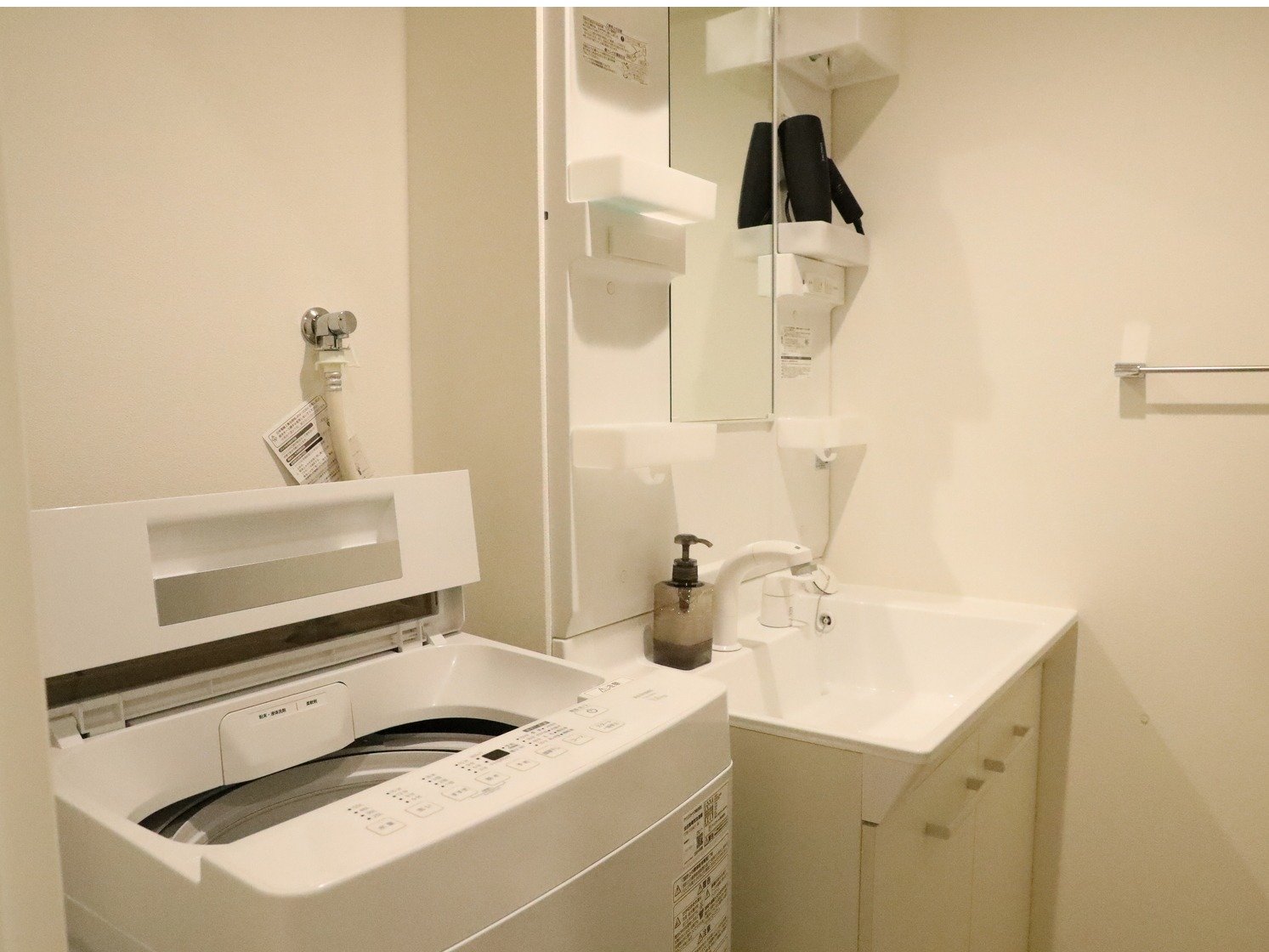 �����܁@�A�C�����@�h���C���[�����t���Ă��܂��B