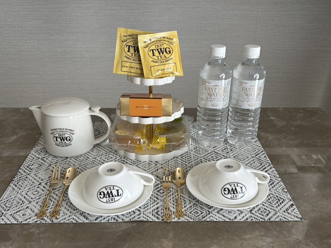 eB[uhyTWGz̃EFJeB[T[rX