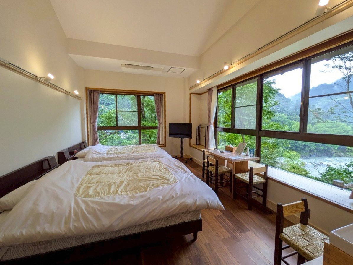 yhqz-NC[xbhcC-LȎRƐucv]ތiF̂