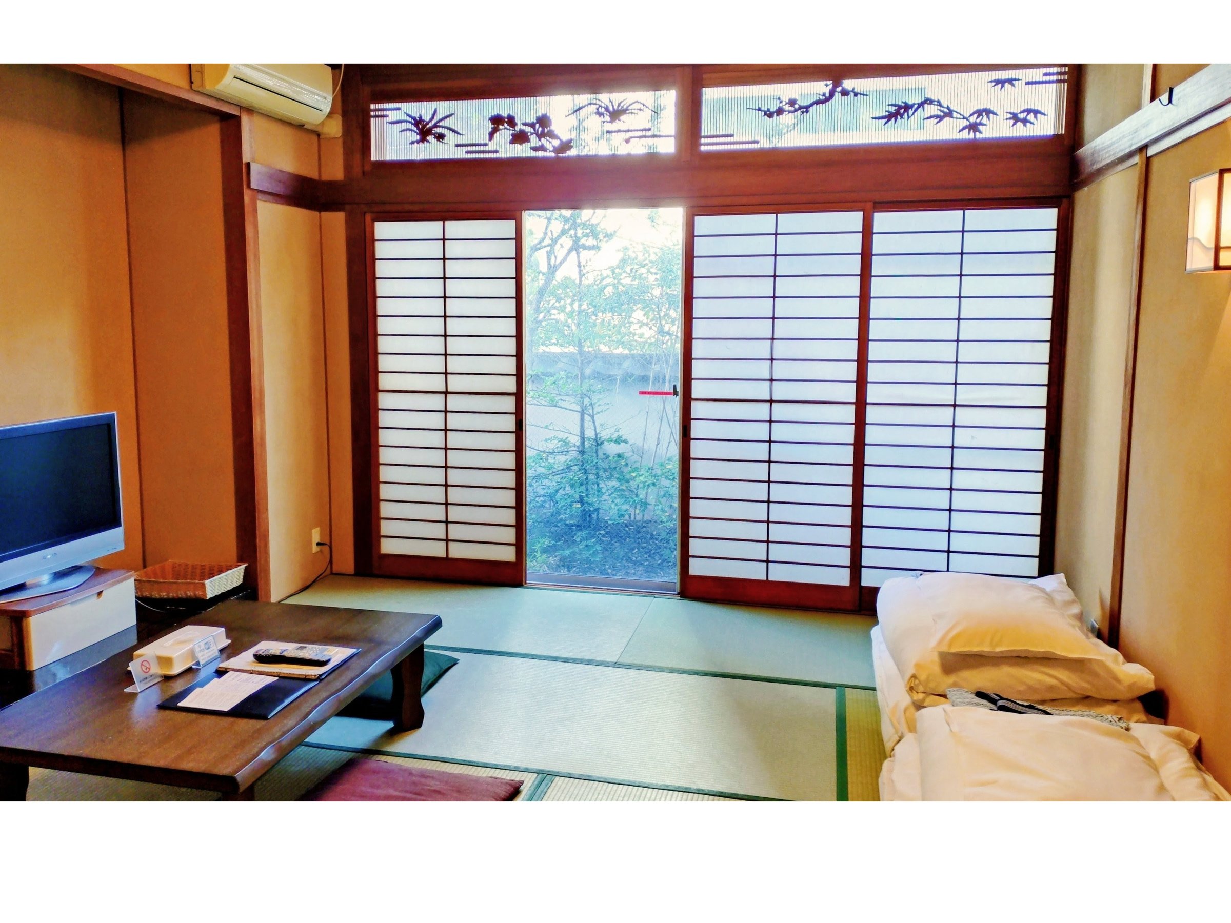 �y�a��10��z�Ƒ��ł������ł���a���́A�Ԃ������n�C�n�C���ł��ā��i�ʐ^�͈��ł��B�j