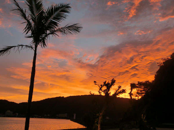 ホテルの目の前に広がる夕焼け