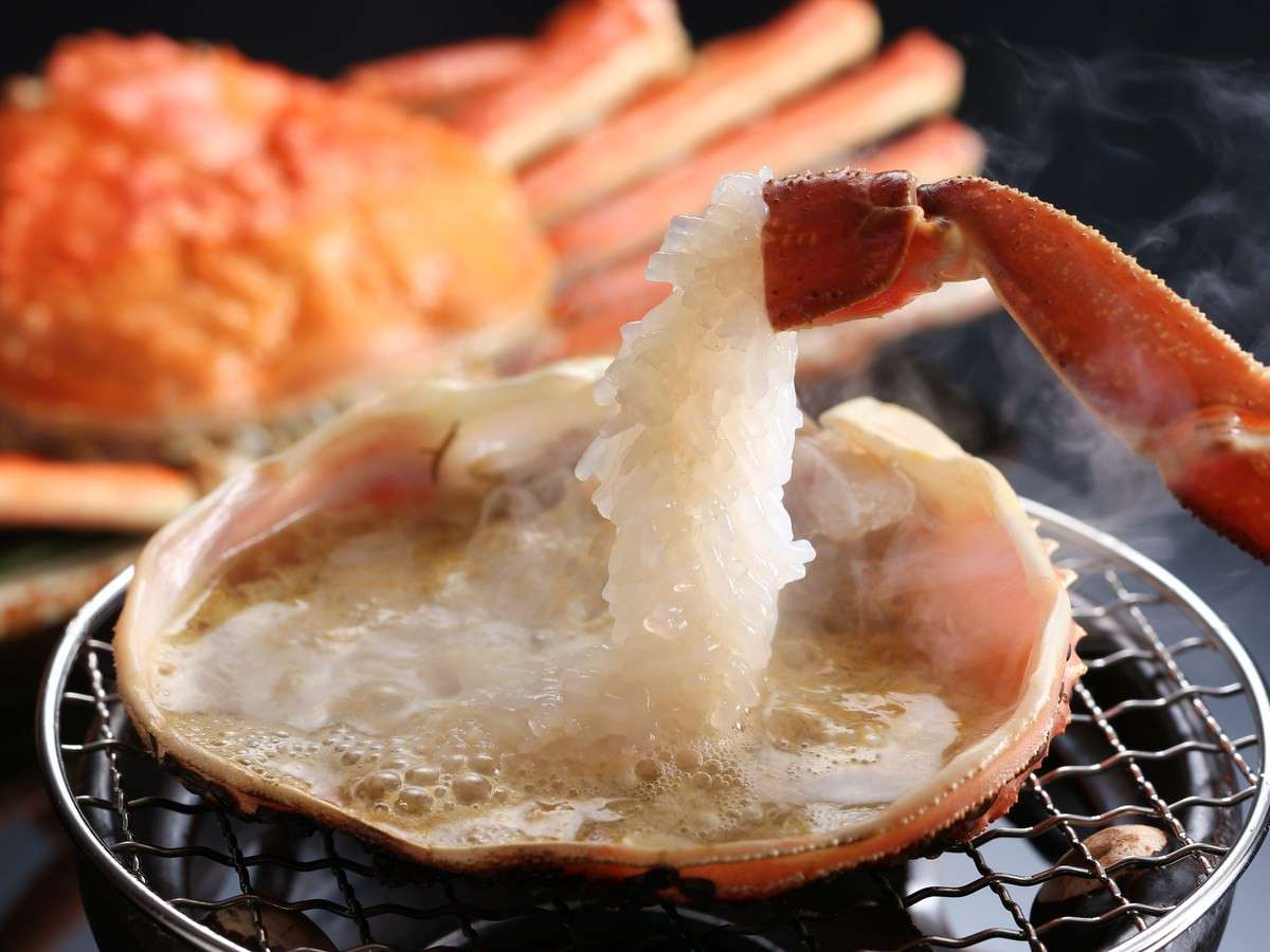 【ブランド】松葉蟹甲羅焼き(濃厚なカニ味噌)※写真はイメージ 地酒とも相性抜群