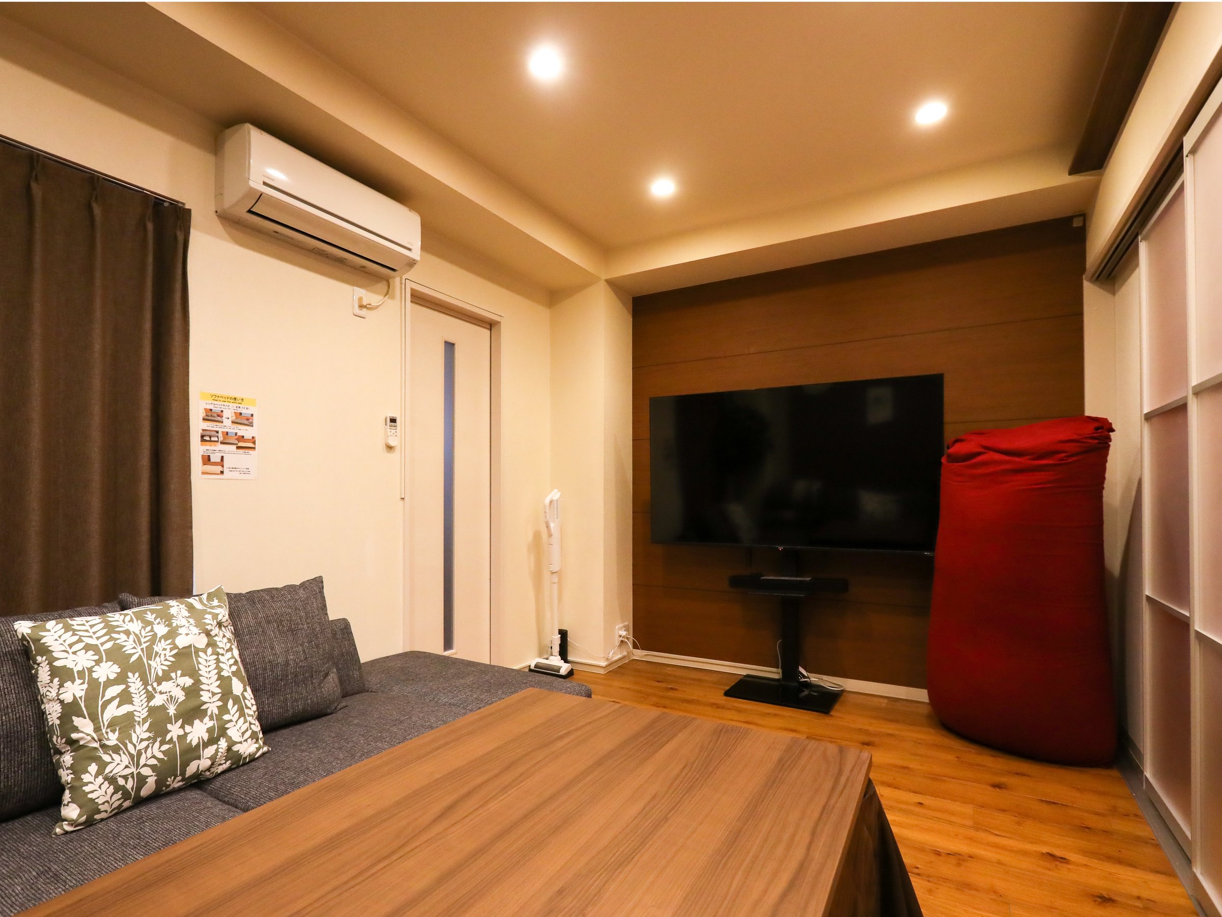 �\�Q��205�E���r���O